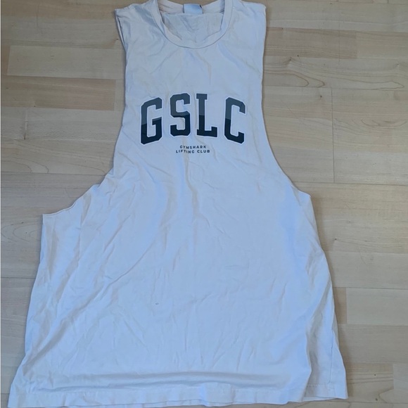 White gymshark drop tank - Picture 1 of 3